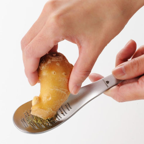 Grated spoon|AUX Oaks