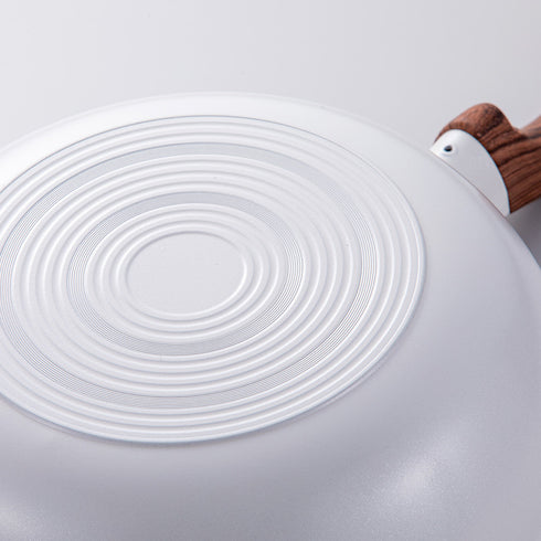 Ultra-light egg bread|GOODSNAPS Goodsnaps